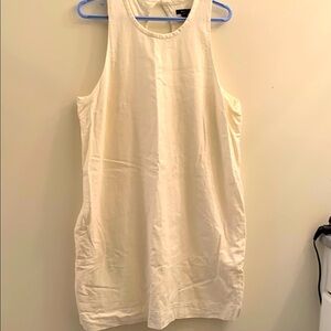 White Sleeveless Dress